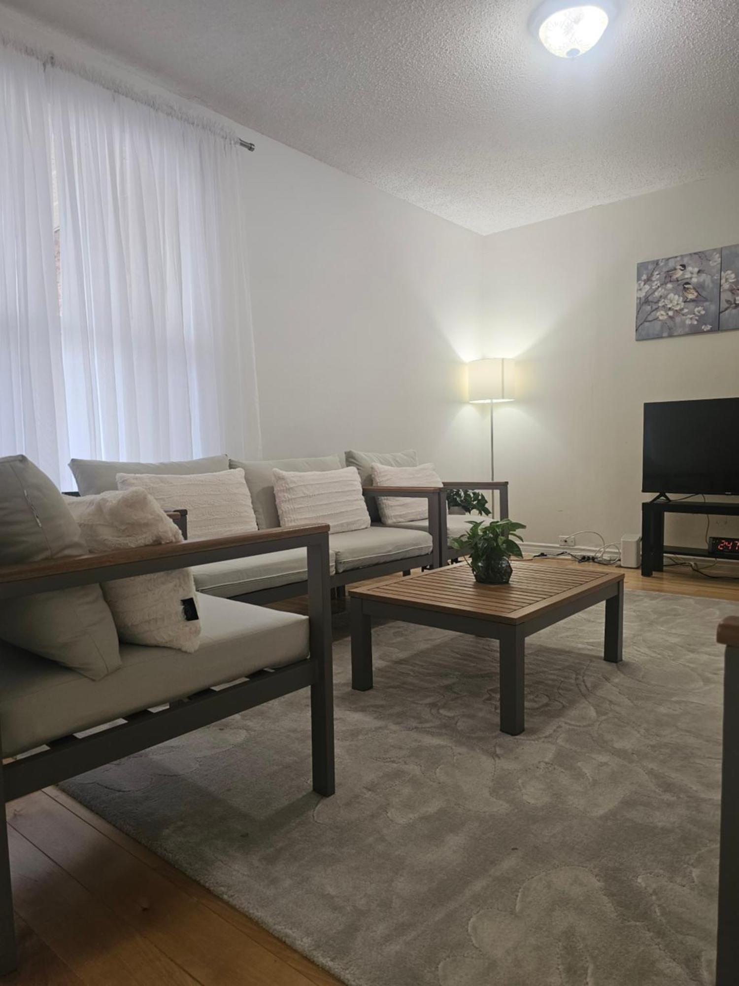 Modern Bright Cozy 3Bed 3Bath Vacation House In Ajax, Greater Toronto Area Gta, On, Canada Exterior foto